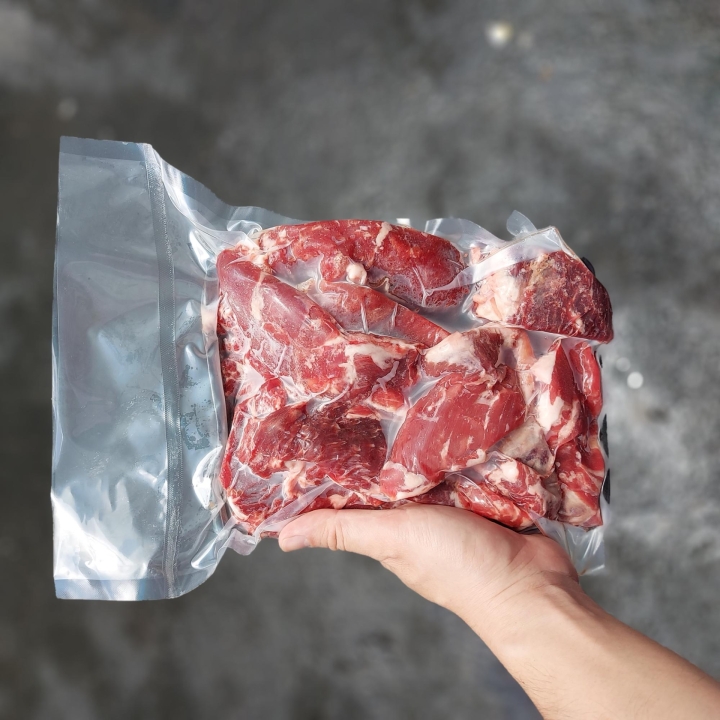 Thịt vụn tươi (to + bé)